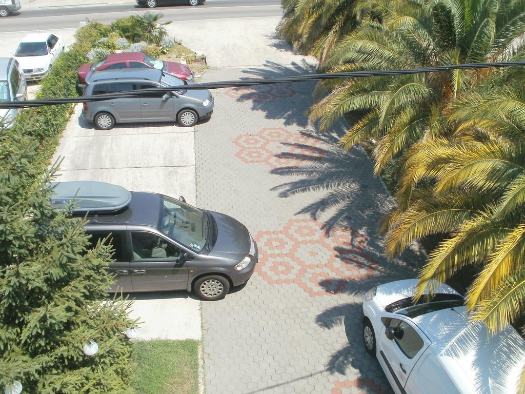 Beach Apartments Toni Podstrana Rum bild